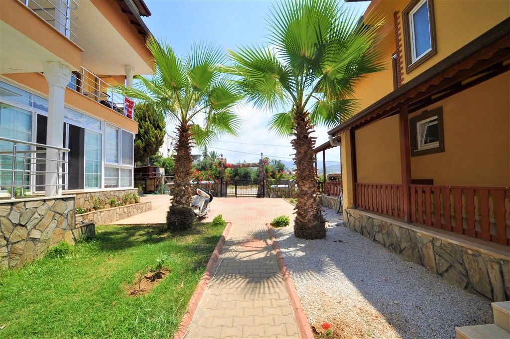 Villa 5+1 in 400 m from the sea in Demirtas, Alanya