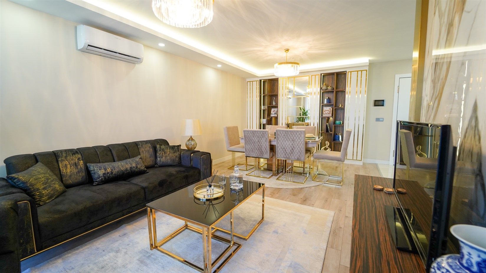 New sea view apartments in prestigious Beylikduzu district