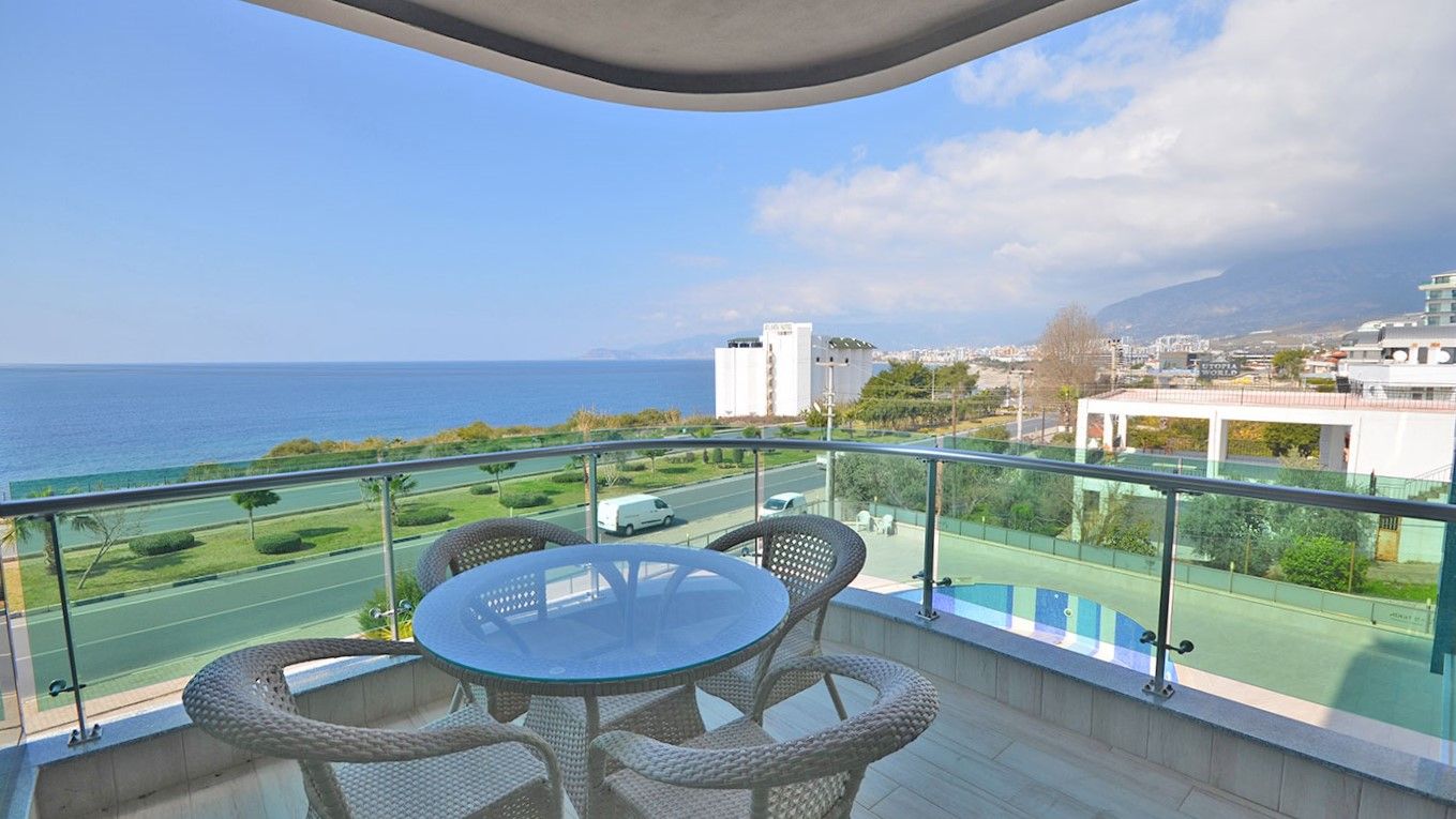 Seaview apartment on the first coastline in Kargıcak