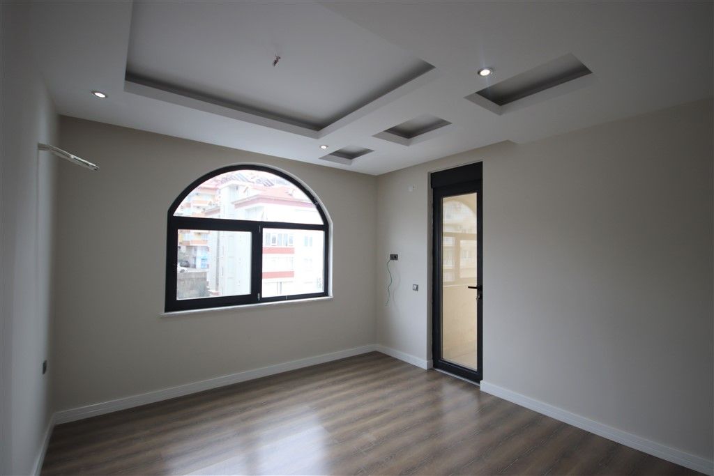 New 3+1 apartments with separate kitchen in the center of Alanya