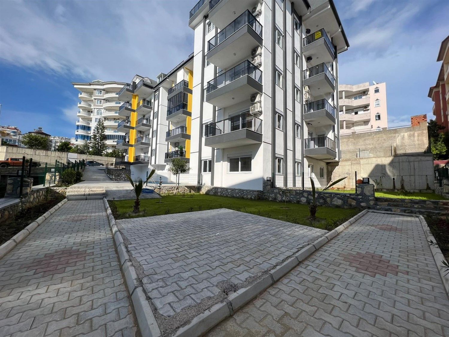 New 1+1 apartment in 500 m from the sandy beach in Avsallar