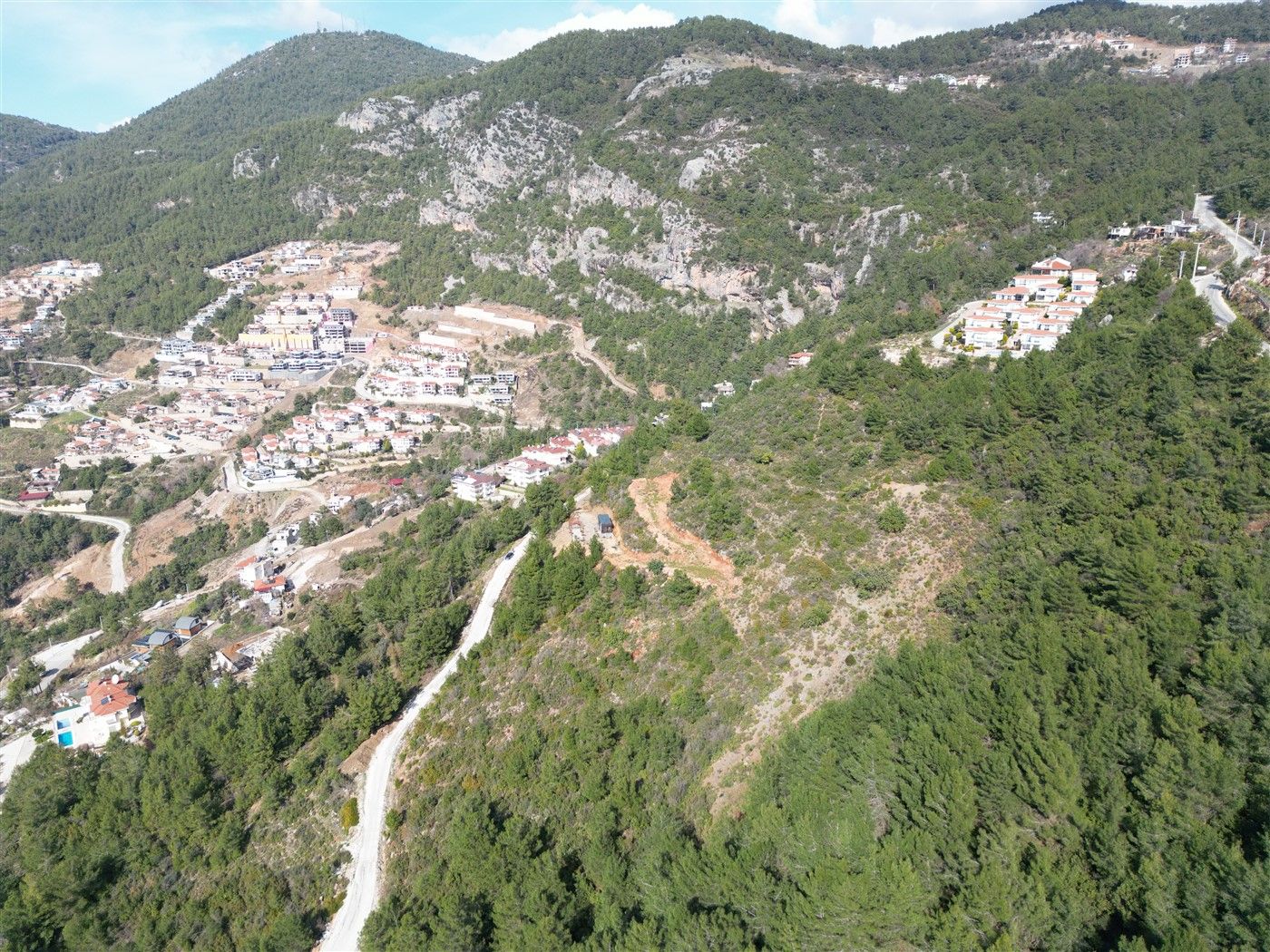 Plot of land in the picturesque Tepe district