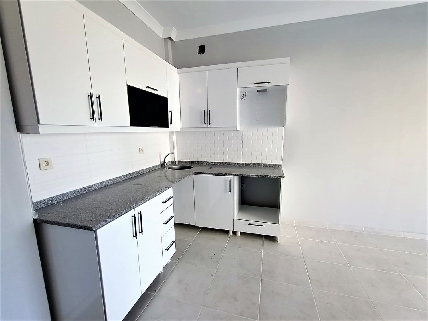 New apartment 1+1 in Avsallar district