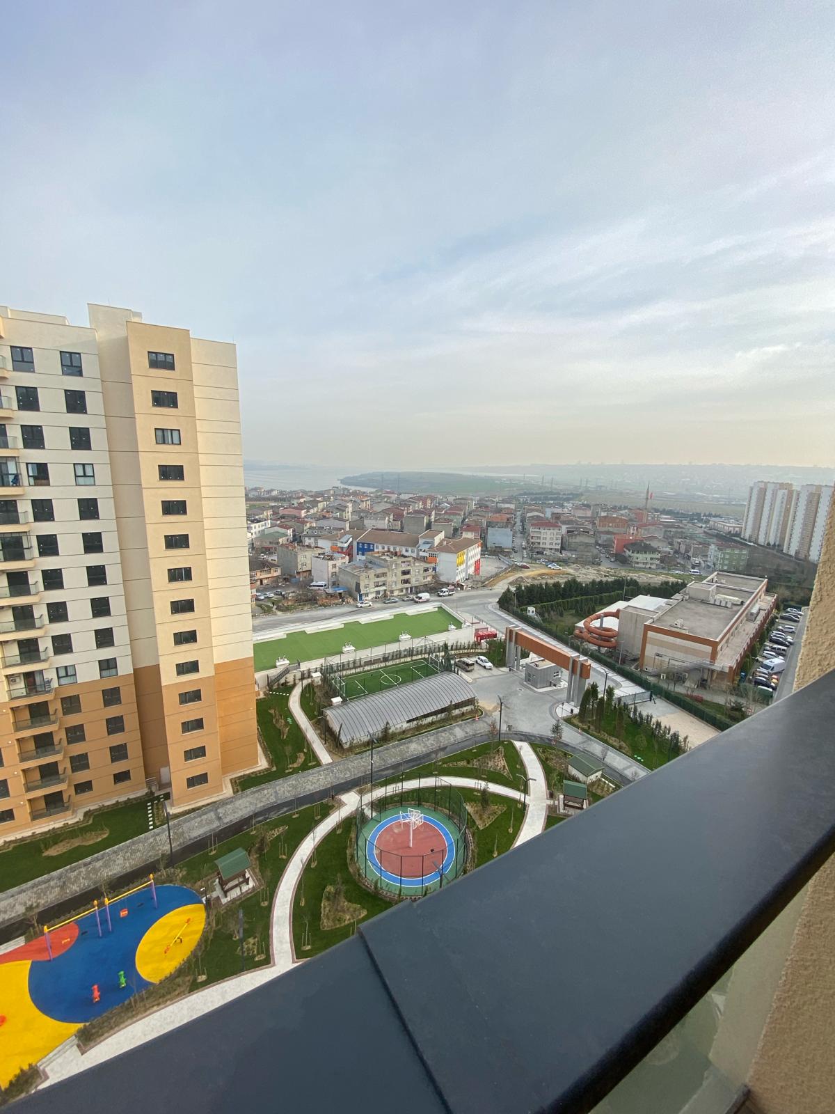 New apartments in large-scale residential complex - Avcilar district