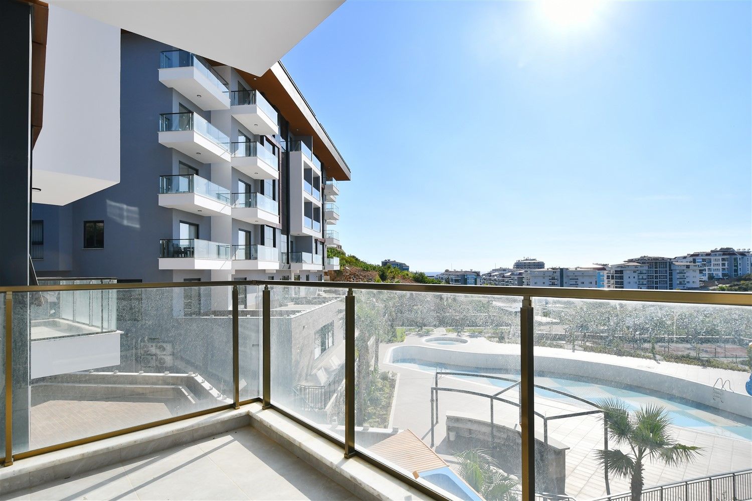 New 1+1 and 2+1 apartments in a new building - Kestel district, Alanya