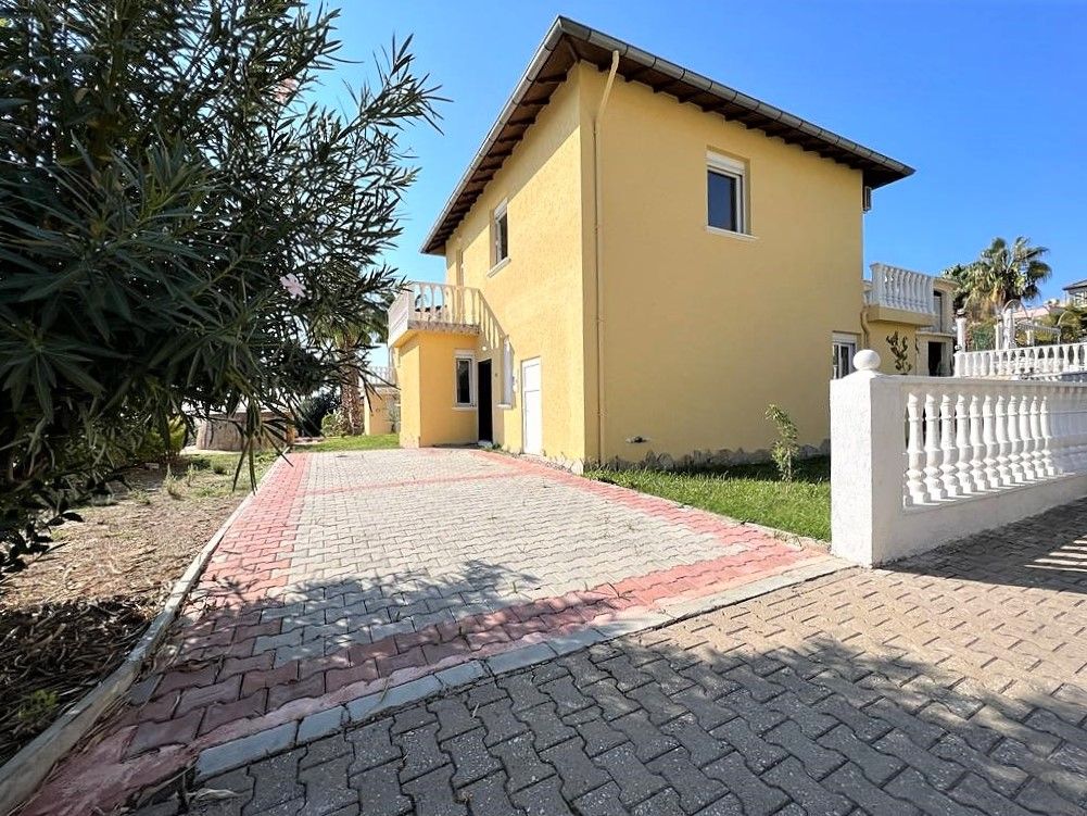 Suitable for citizenship villa 3+1 in Konaklı district