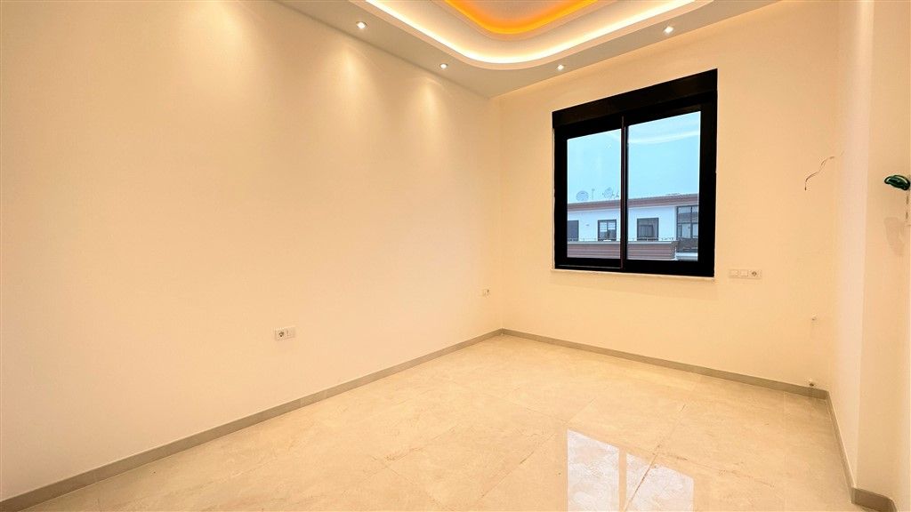 Apartment in popular district Mahmutlar