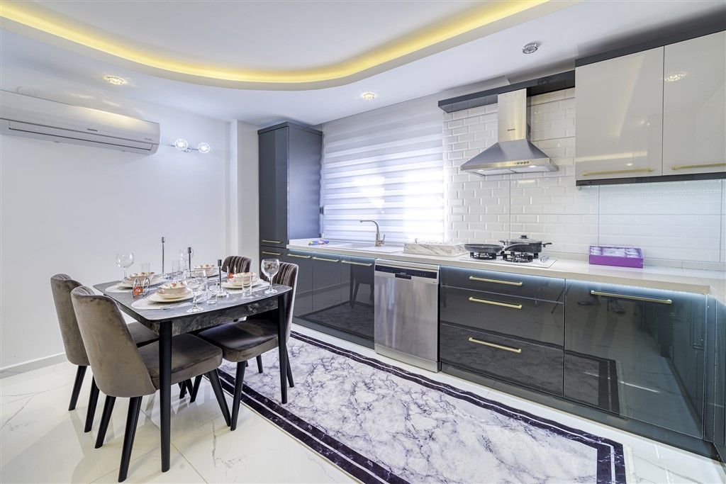 Apartment in popular district Mahmutlar