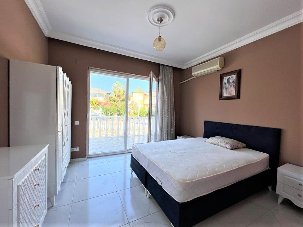 Suitable for citizenship villa 3+1 in Konaklı district