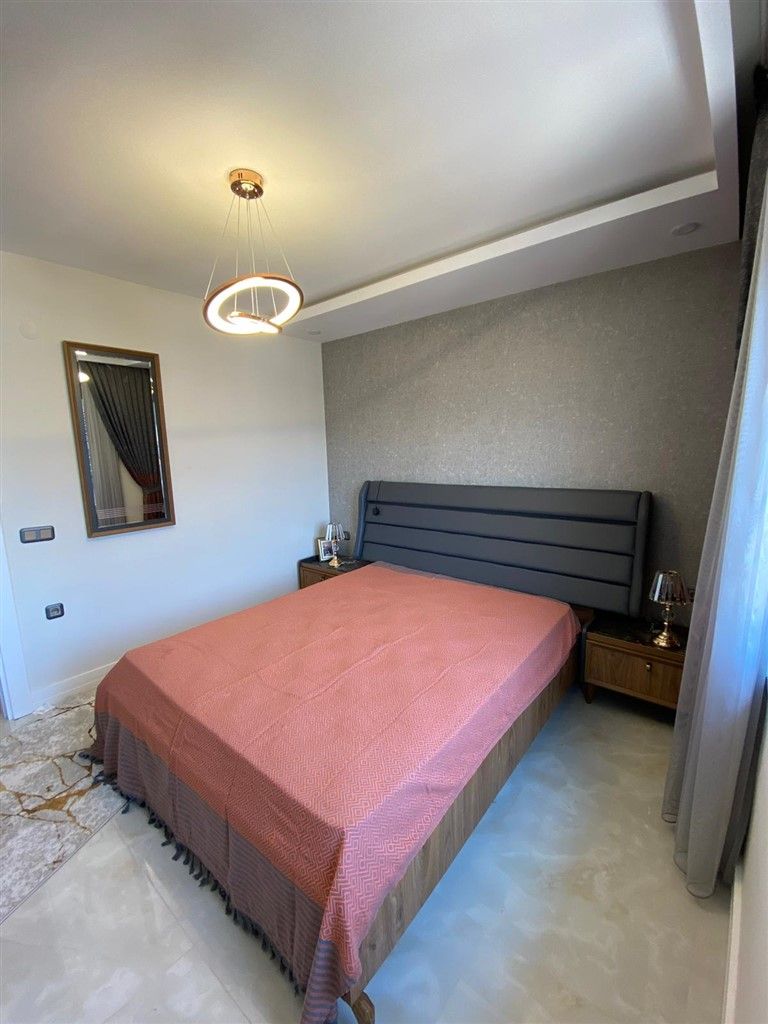 Apartment in popular district Mahmutlar