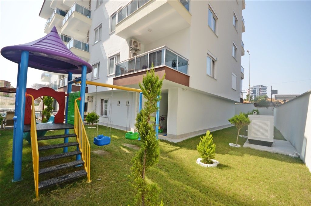 Apartment in popular district Mahmutlar