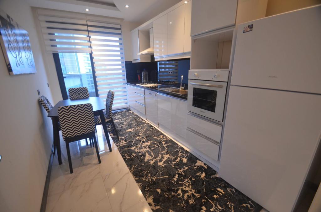 Apartment in popular district Mahmutlar